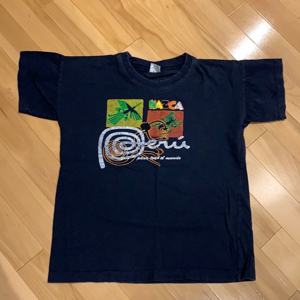 🔥4for$20🔥 Boys Peru Short Sleeve T-Shirt - size 12 (fits like M)